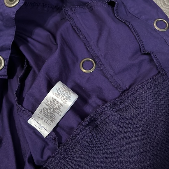 Miley Cyrus Max Azira Purple Jacket Buttoned 3/4 Ruched Sleeves Cropped Cuffed - Picture 5 of 8